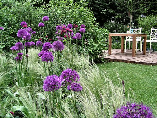 The RSPB/SITA Real Rubbish Garden: Deck